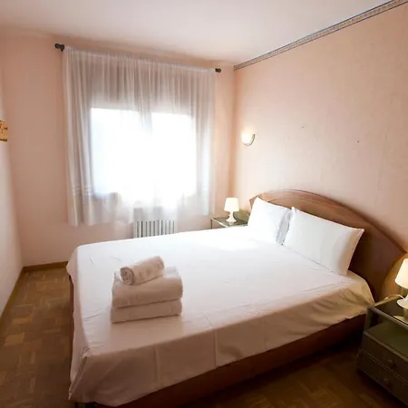 Apartamento Tudo 아파트 리비아